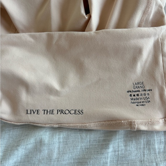 Live the Process Geometric Short - Picture 5 of 5